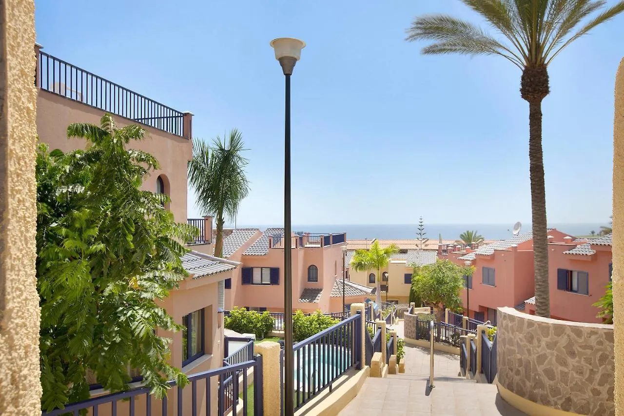 Free Airport Shuttle And Parking Villa San Bartolome de Tirajana   San Bartolome de Tirajana (Gran Canaria)